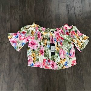 ⭐️⭐️ NWT ⭐️⭐️ Nuna Lie crop top M